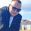 Знакомства: Макс, 25 лет, Славянск-на-Кубани