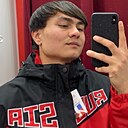 Знакомства: Рома, 24 года, Трудовое