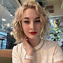 Знакомства: Алина, 21 год, Москва