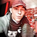 Знакомства: Иван, 23 года, Москва
