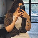 Знакомства: Ангелина, 21 год, Снежное