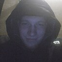 Знакомства: Игорь, 22 года, Москва