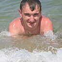 Знакомства: Роман, 39 лет, Синельниково