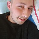 Знакомства: Максим, 28 лет, Москва