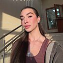 Знакомства: Карина, 25 лет, Познань