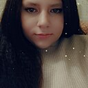 Знакомства: Анютка, 24 года, Дзержинск