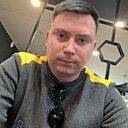 Знакомства: Максим, 29 лет, Новошахтинск