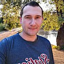 Знакомства: Дмитрий, 33 года, Отрадный