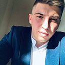 Знакомства: Юрий, 22 года, Тюмень