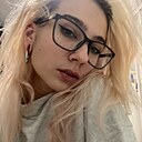 Знакомства: Ирина, 24 года, Тольятти