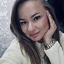 Знакомства: Илона, 38 лет, Санкт-Петербург