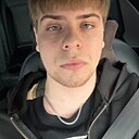 Знакомства: Анатолий, 21 год, Волжский