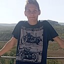 Знакомства: Кирилл, 19 лет, Евпатория