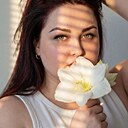 Знакомства: Ника, 37 лет, Змеиногорск