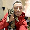 Знакомства: Макс, 35 лет, Владикавказ