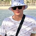Знакомства: Максим, 41 год, Набережные Челны