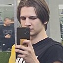 Знакомства: Саша, 18 лет, Хабаровск