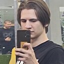 Знакомства: Саша, 18 лет, Хабаровск