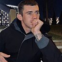 Знакомства: Денис, 24 года, Темрюк
