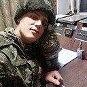 Знакомства: Максим, 29 лет, Обухово