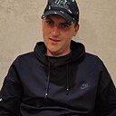 Знакомства: Максим, 35 лет, Старобельск