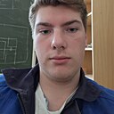 Знакомства: Максим, 18 лет, Богородск