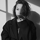 Знакомства: Юлия, 28 лет, Усолье-Сибирское
