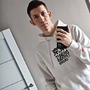 Знакомства: Ильнур, 28 лет, Нижнекамск