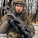 Знакомства: Илья, 19 лет, Шахтерск