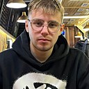 Знакомства: Евгений, 22 года, Тюмень