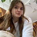 Знакомства: Olesya, 22 года, Москва