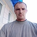 Знакомства: Максим, 47 лет, Урюпинск