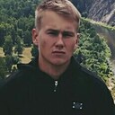 Знакомства: Дэн, 25 лет, Уфа