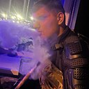 Знакомства: Александр, 18 лет, Россошь
