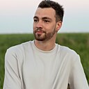 Знакомства: Максим, 22 года, Санкт-Петербург