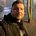 Знакомства: Макс, 35 лет, Москва