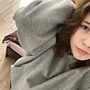 Знакомства: Валерия, 19 лет, Екатеринбург