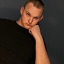 Знакомства: Денис, 25 лет, Бийск