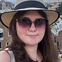 Знакомства: Лидия, 22 года, Москва