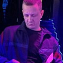 Знакомства: Максим, 34 года, Таганрог