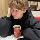 Знакомства: Арсений, 18 лет, Уфа