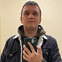 Знакомства: Максим, 33 года, Калуга