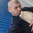 Знакомства: Илья, 27 лет, Таганрог