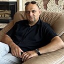 Знакомства: Юрій, 38 лет, Киев