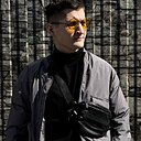 Знакомства: Кирилл, 21 год, Адлер