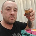 Знакомства: Vitalii, 39 лет, Курск