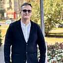 Знакомства: Денис, 28 лет, Новомосковск
