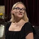 Знакомства: Полина, 19 лет, Москва