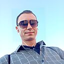 Знакомства: Артём, 33 года, Борисов