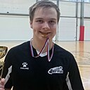 Знакомства: Илья, 18 лет, Магнитогорск